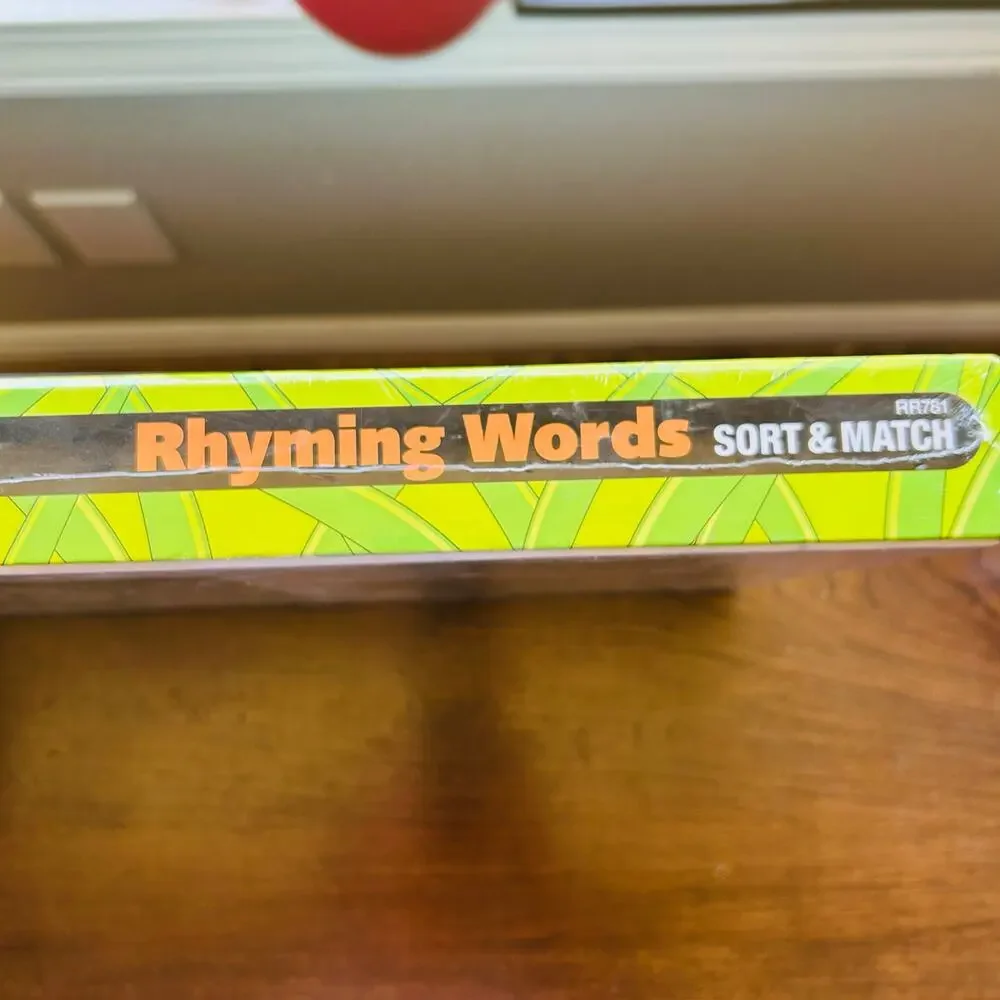 New LAKESHORE LEARNING SORT & MATCH PHONICS RHYMING WORDS GAME TEACHER SCHOOL